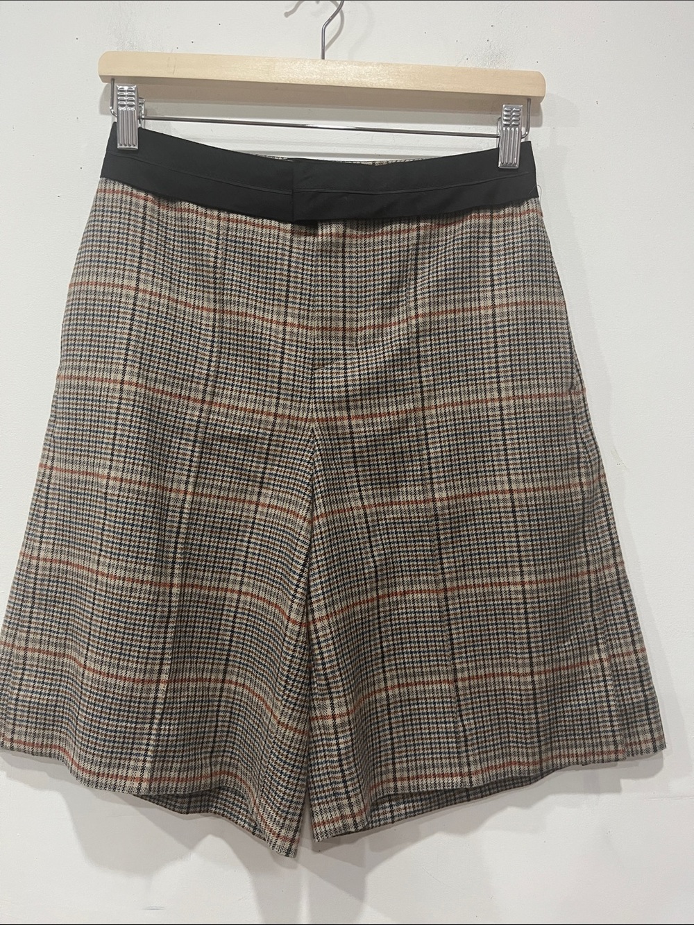 Manteco for KOTN  Azhar Jessi Plaid High Waist Shorts in Beige, Gray and Rust 26
